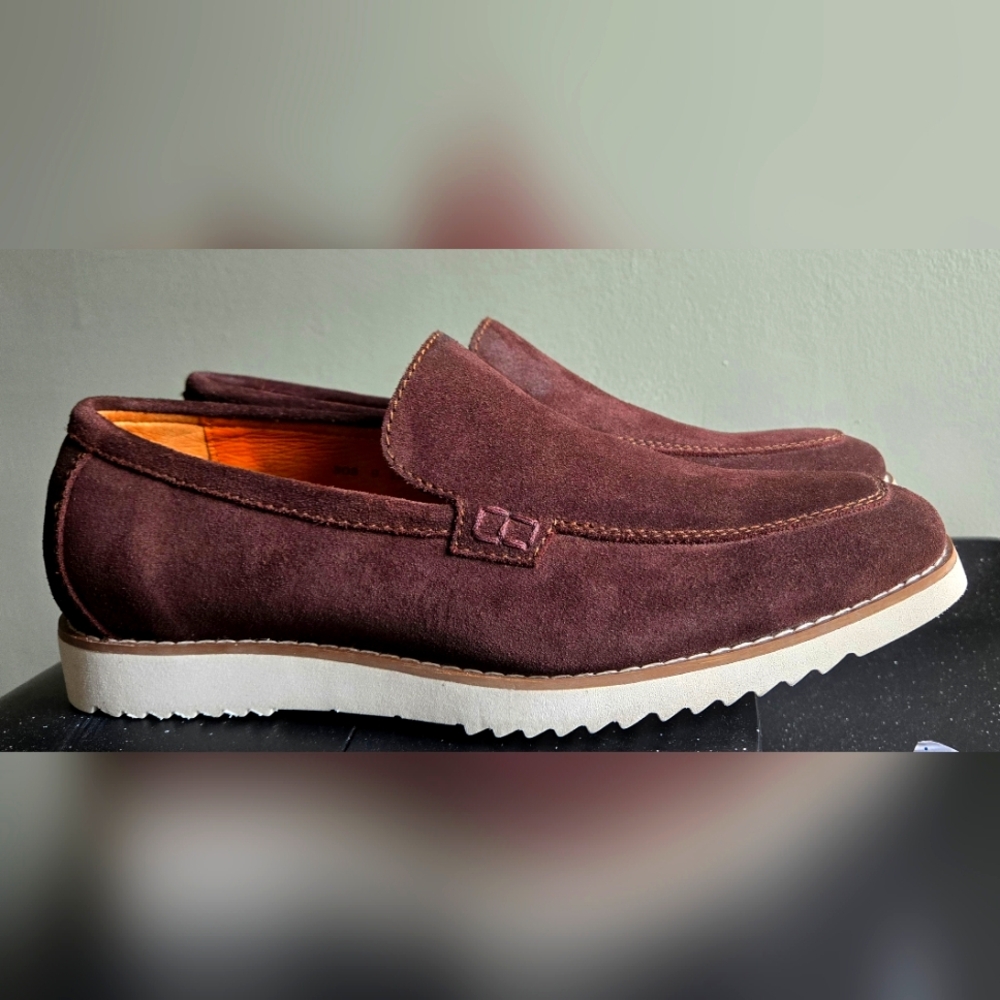 Hevias Men Sz. 9D Wayfarer Suede Waterproof Extralight Loafers Slip-on- No Box